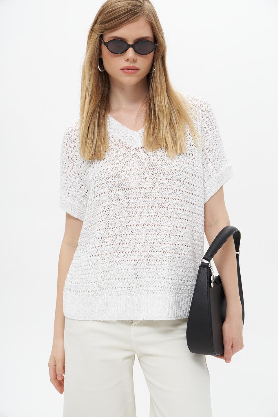 Пуловер Lecomte женский ажурный белый