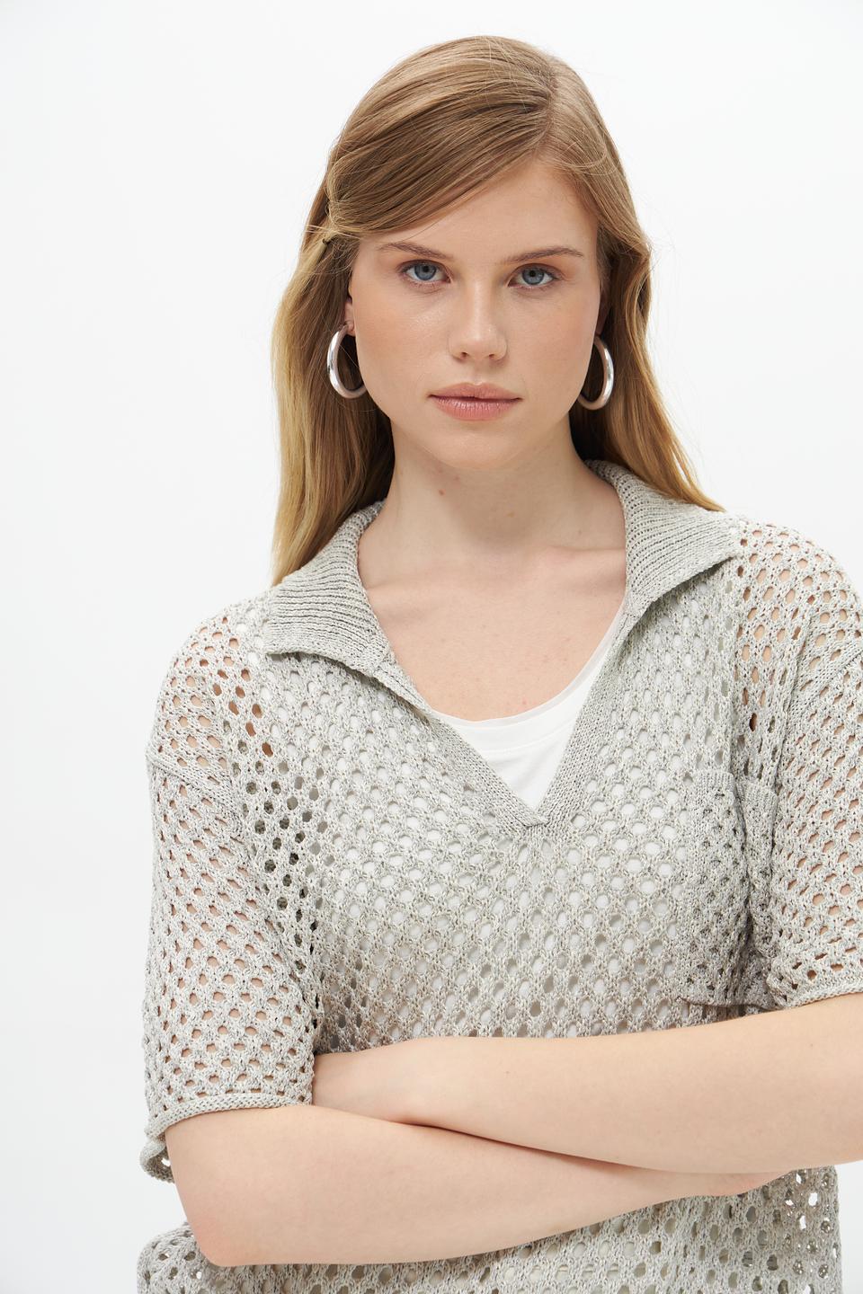 Пуловер Lecomte ажурный серый