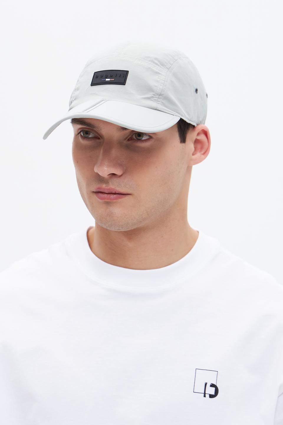 Бейсболка Bugatti ACC серый