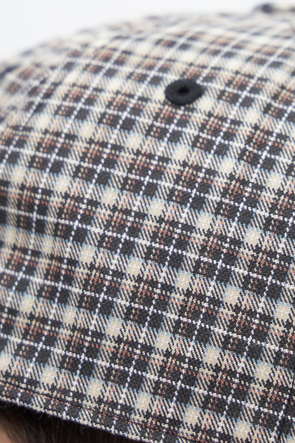 Бейсболка Bugatti ACC в клетку