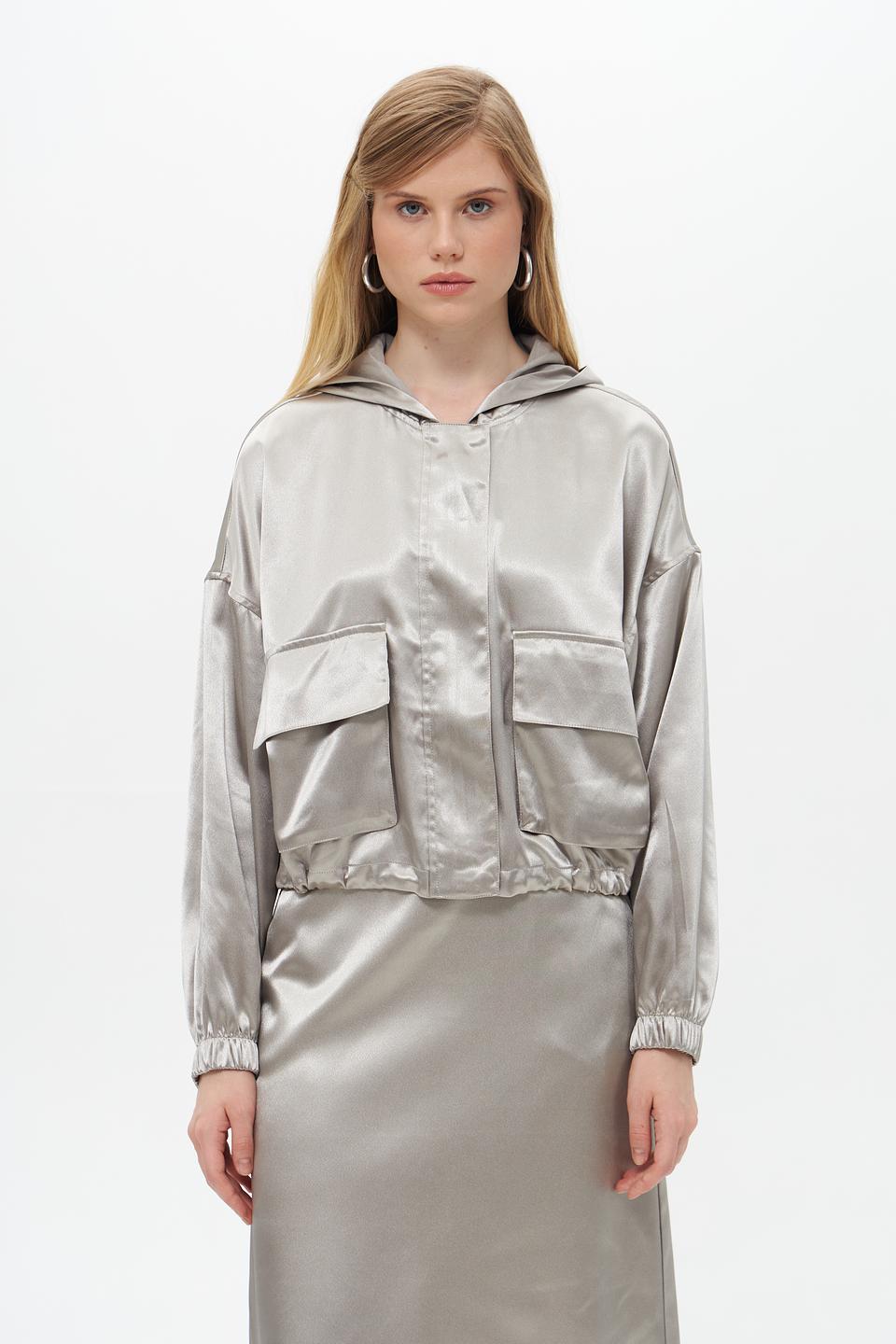 Жакет Lecomte атласный серый