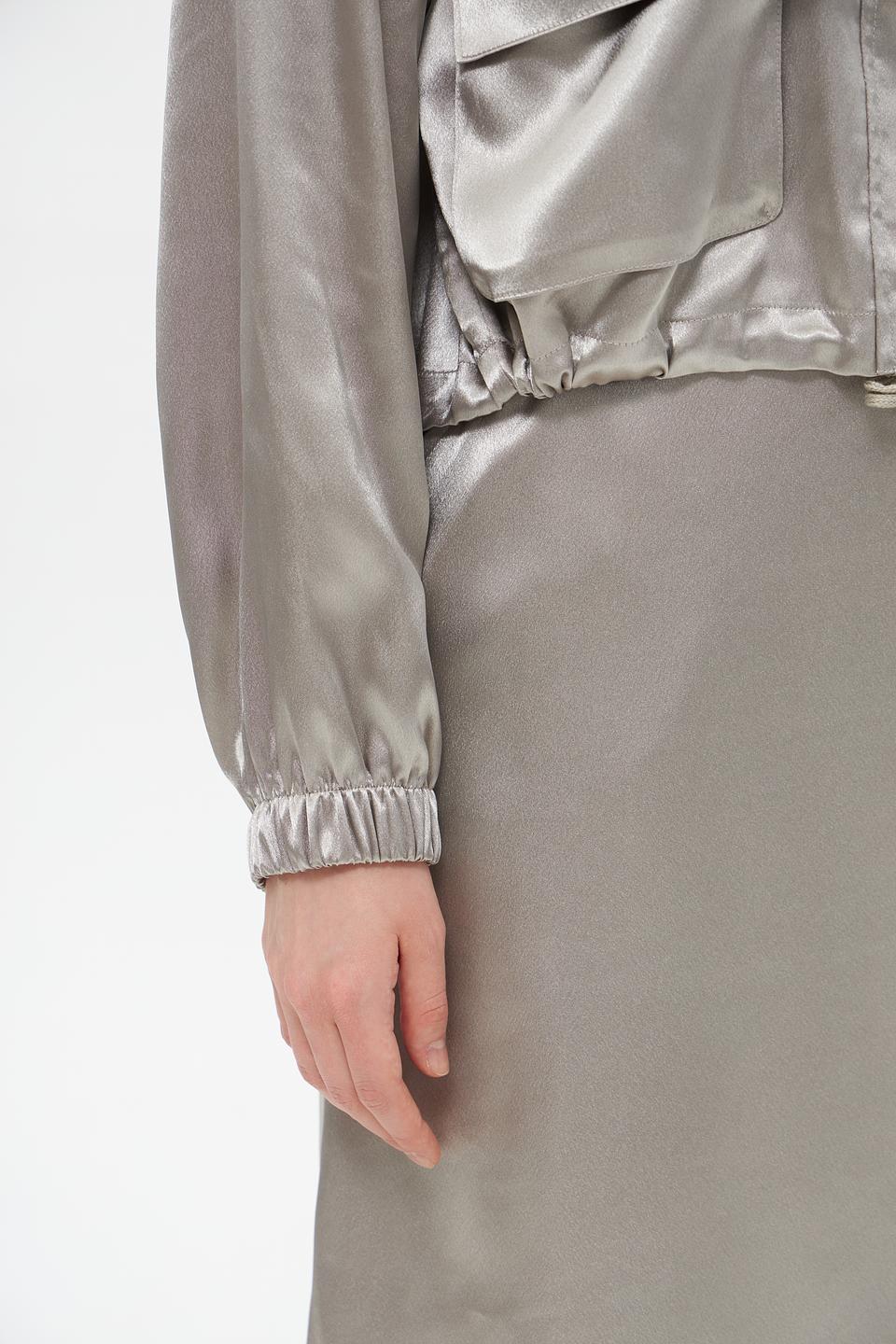 Жакет Lecomte атласный серый