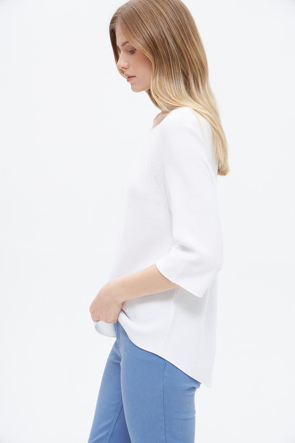 Пуловер Oui женский белый с 3/4 рукавом