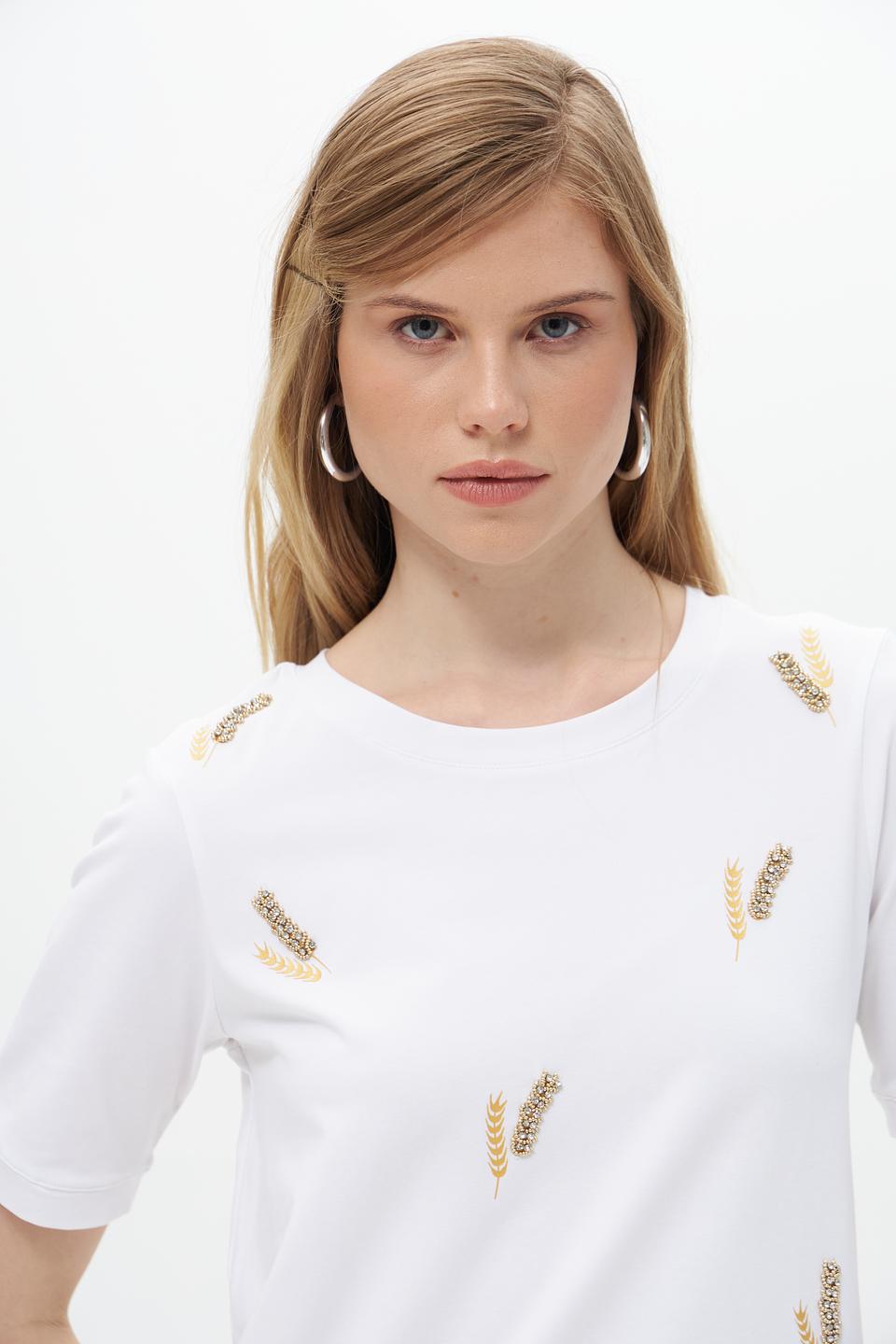 Футболка Pezzo с вышивкой