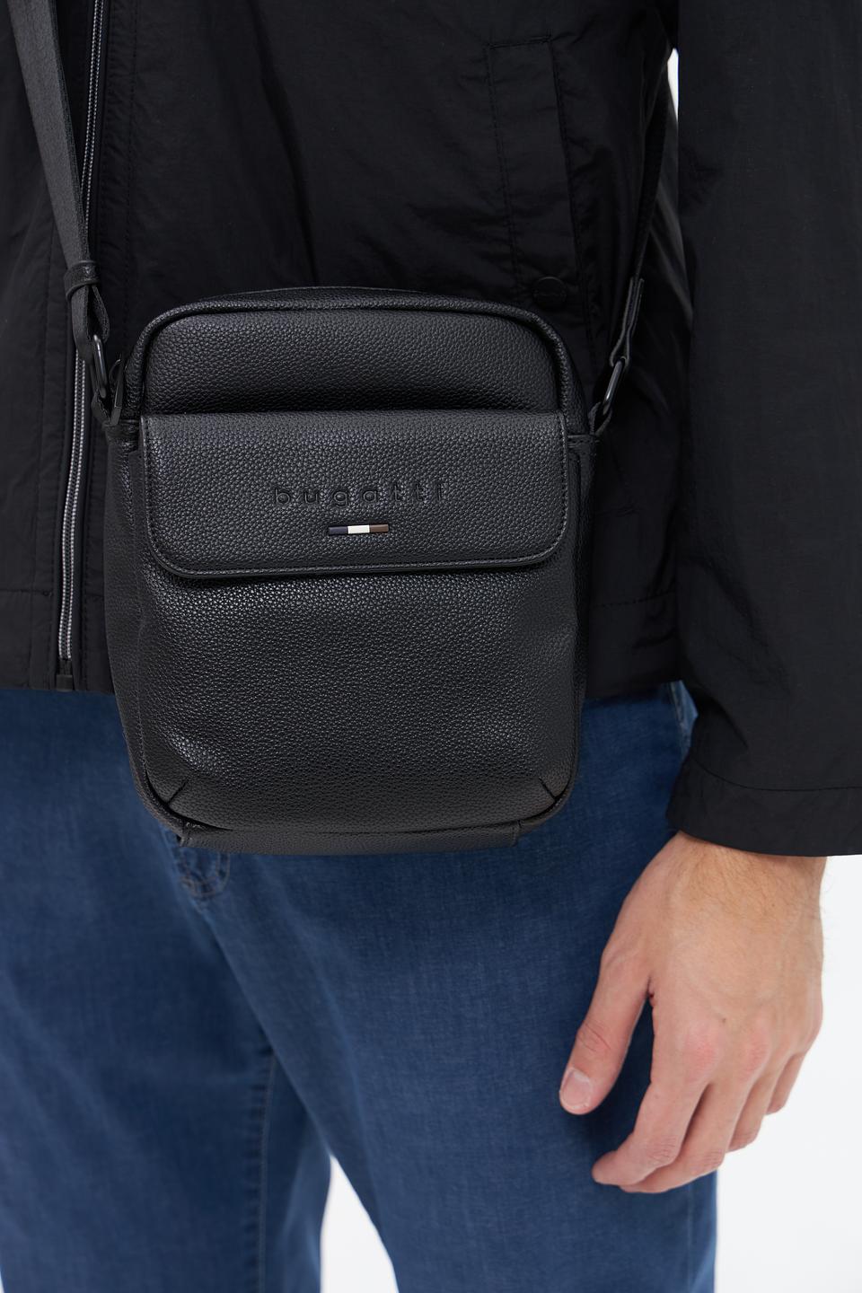 Сумка через плечо Bugatti ACC чёрная