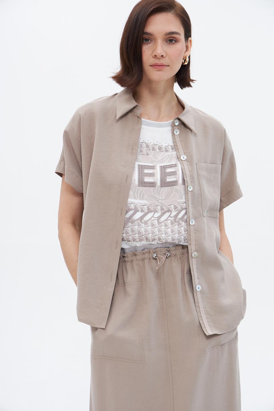 Блуза Bianca с карманами бежевая