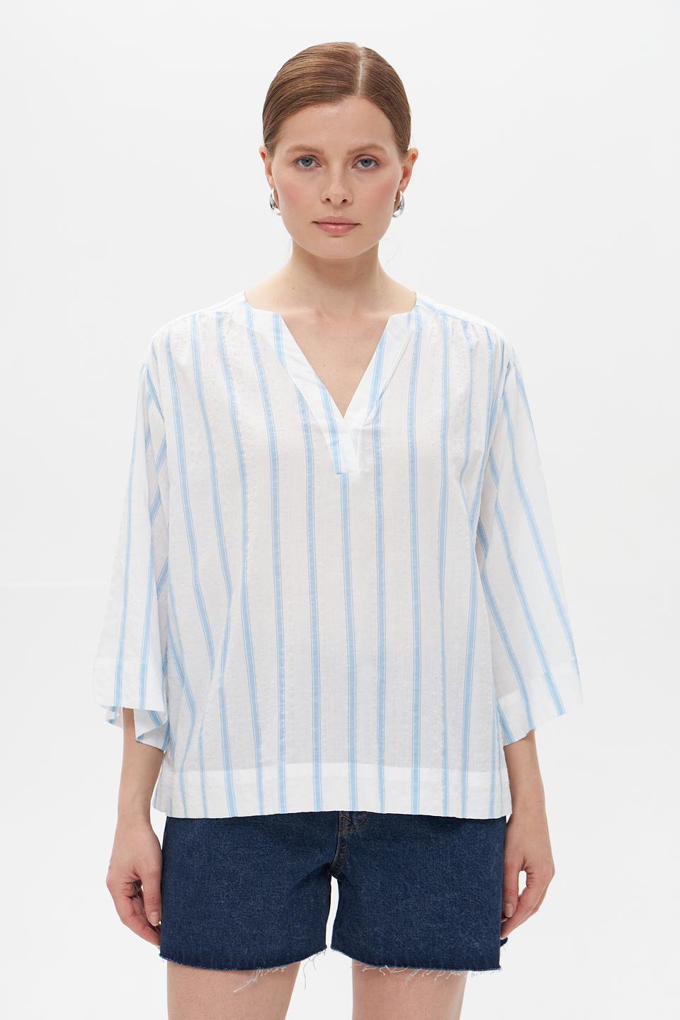 Блуза Broadway в полоску голубую