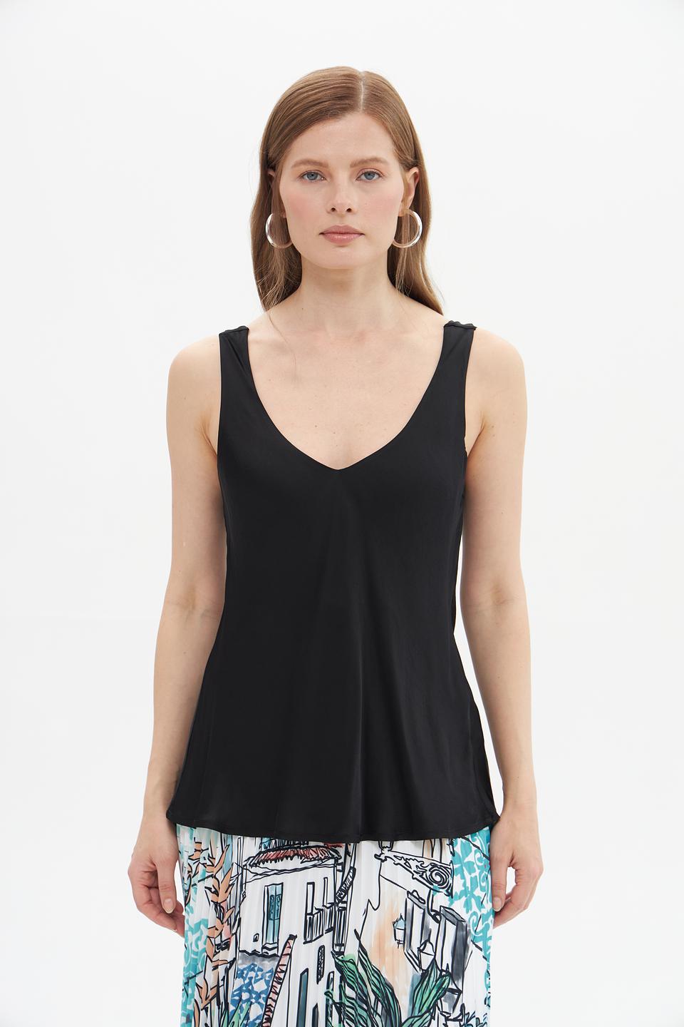 Топ Croche на тонких бретелях чёрный