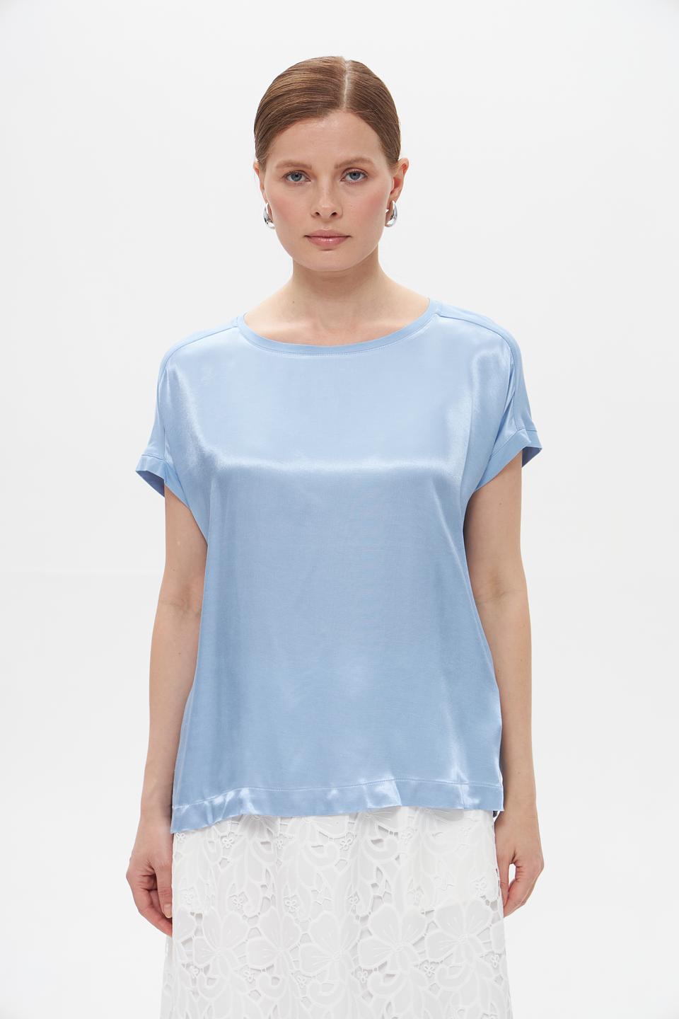 Блузка Bugatti атласная голубая