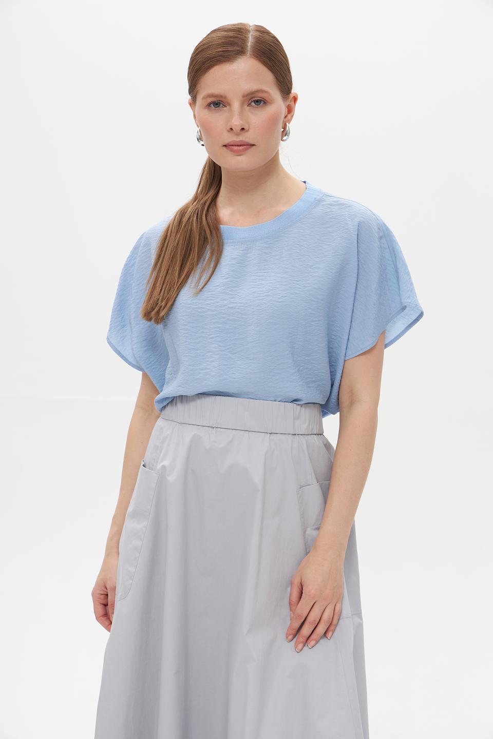 Блузка UNQ с коротким рукавом голубая