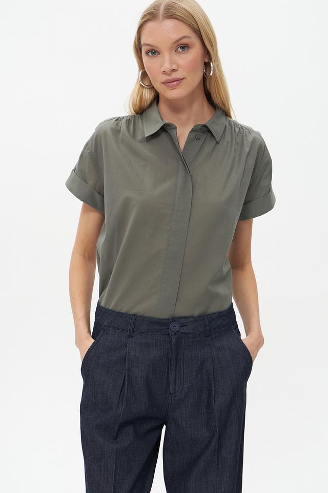 Блуза Catnoir хаки с рукавами 3/4