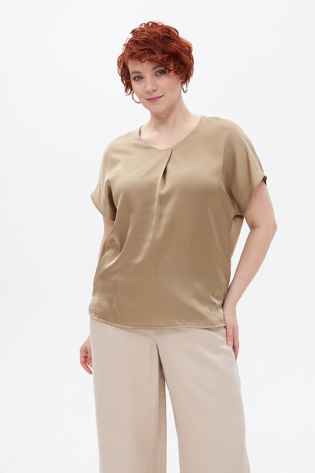 Блуза Lebek с запахом бежевая