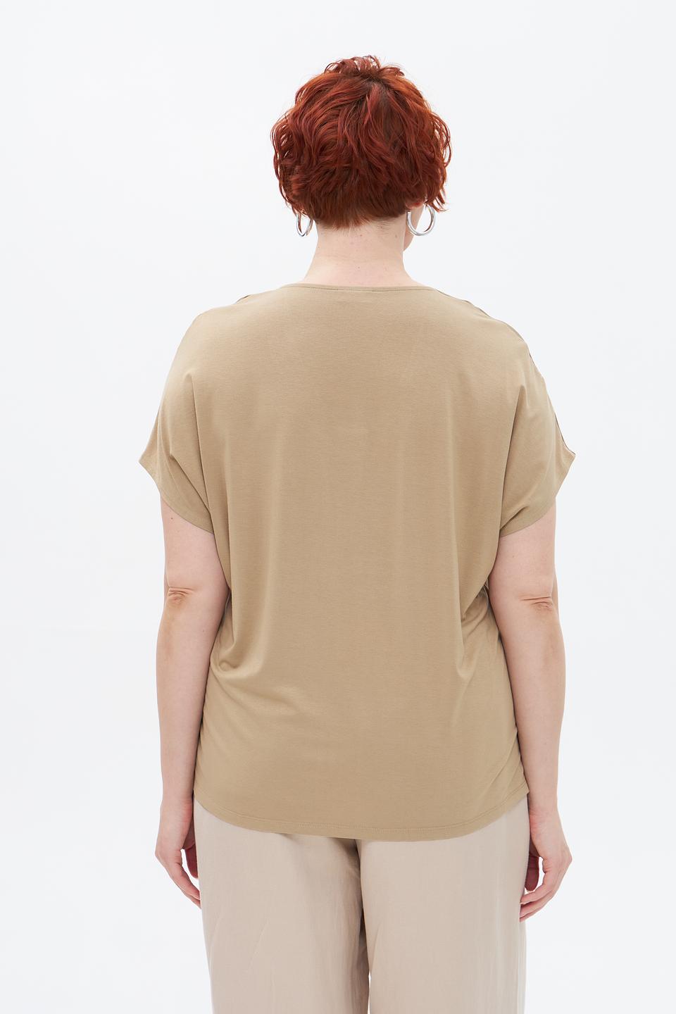 Блуза Lebek с запахом бежевая