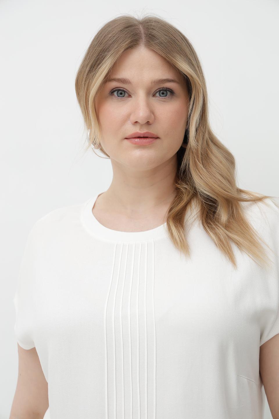 Блузка Lebek с вышивкой