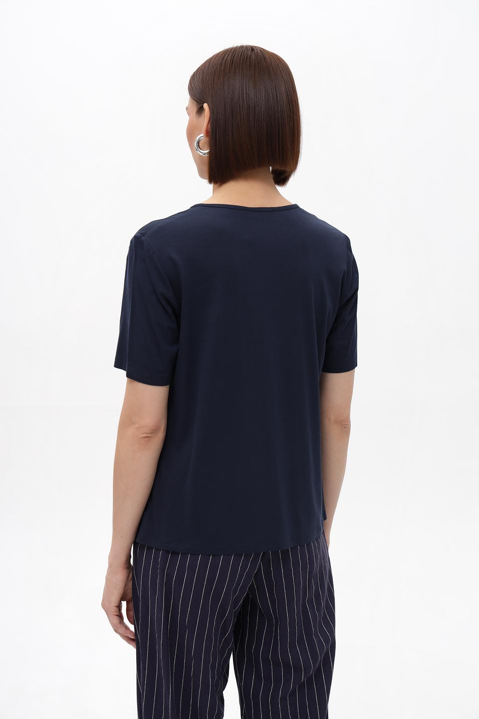 Блузка Frank Walder темно-синяя с V-образным вырезом