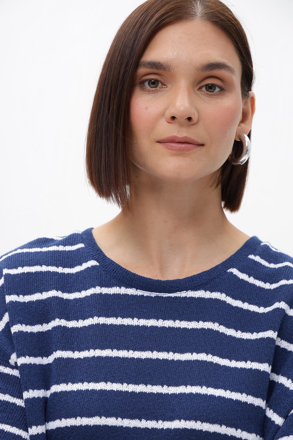 Пуловер Lecomte в полоску