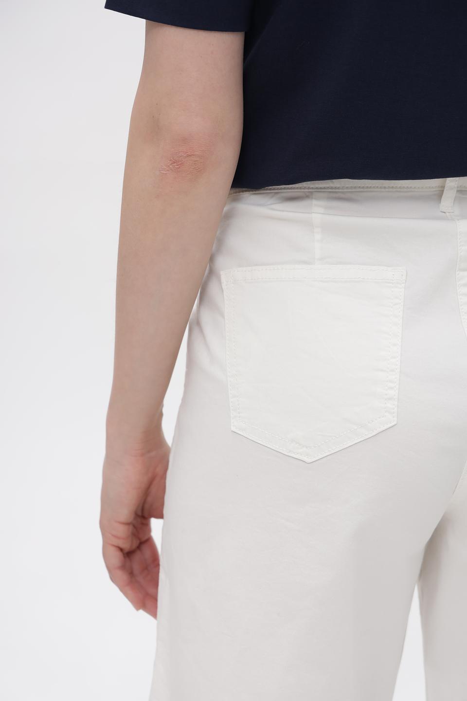 Шорты Betty Barclay белые