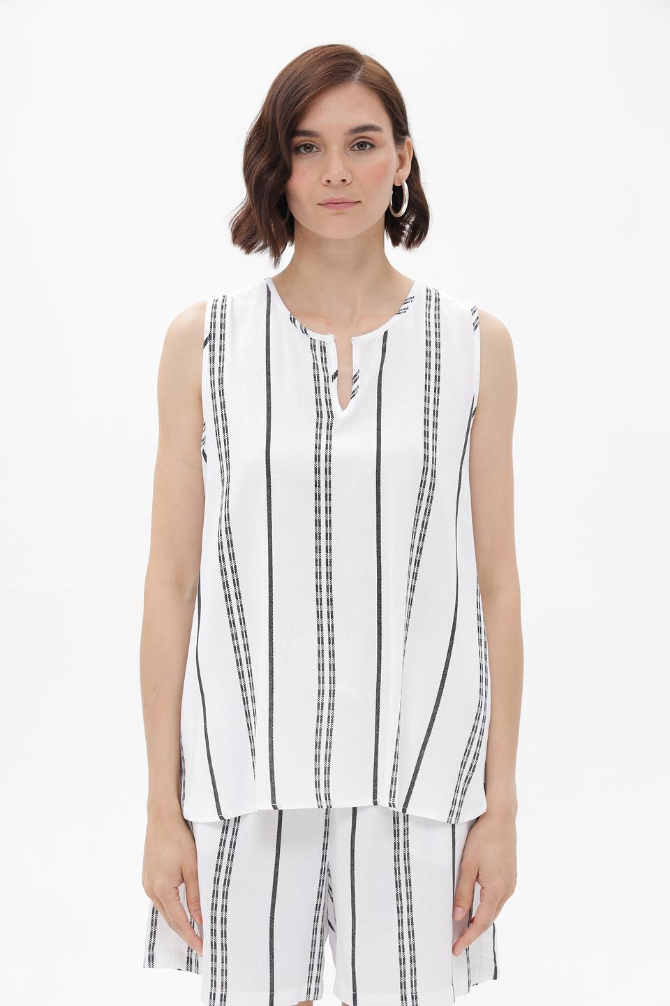 Топ Broadway в полоску