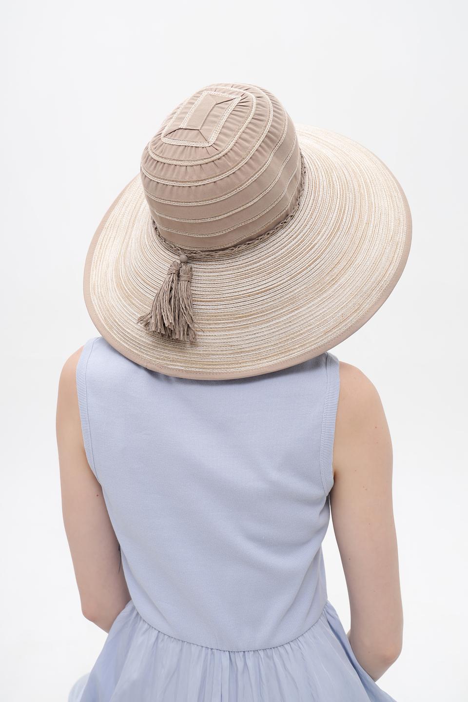 Шляпа Loevenich с кисточкой