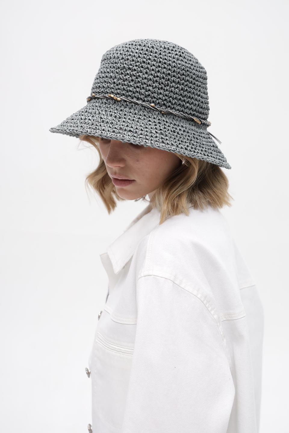 Шляпа Loevenich серая с декором