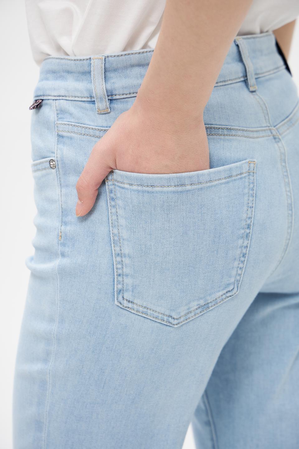 Джинсы Marc Cain светло-голубые