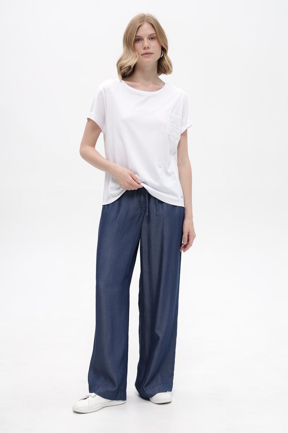 Футболка Monari с кружевом