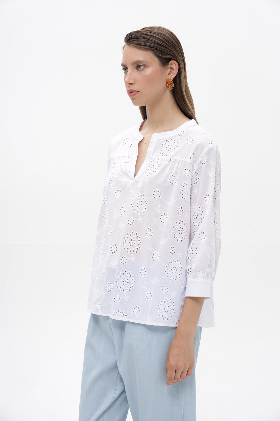 Блуза Broadway с вышивкой