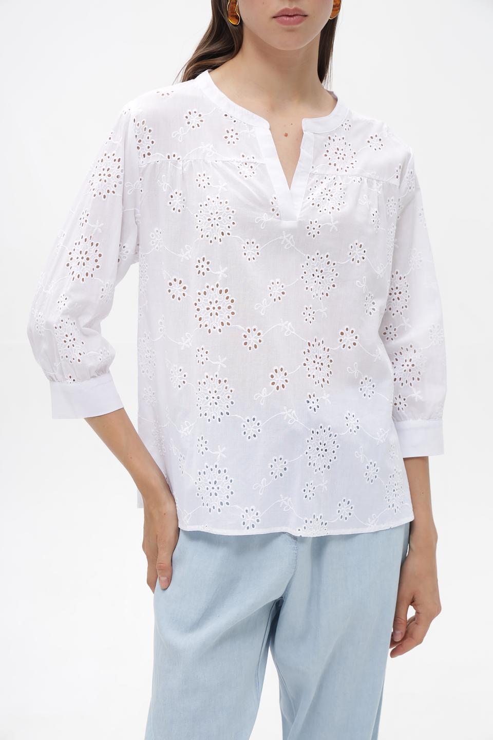 Блуза Broadway с вышивкой