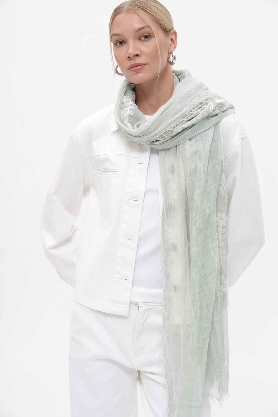 Шарф Fraas с вышивкой мятный