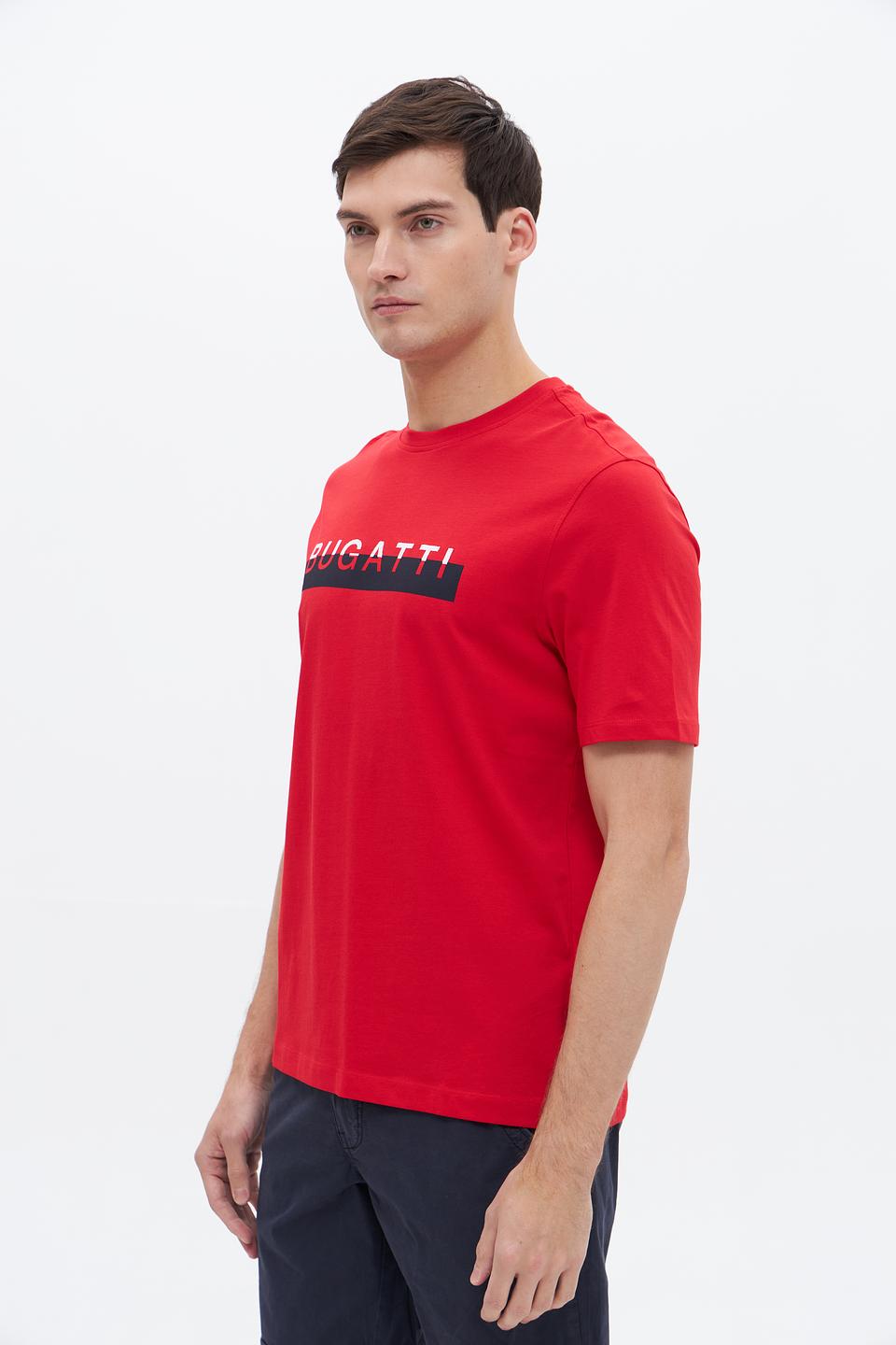 Футболка Bugatti красный логотип