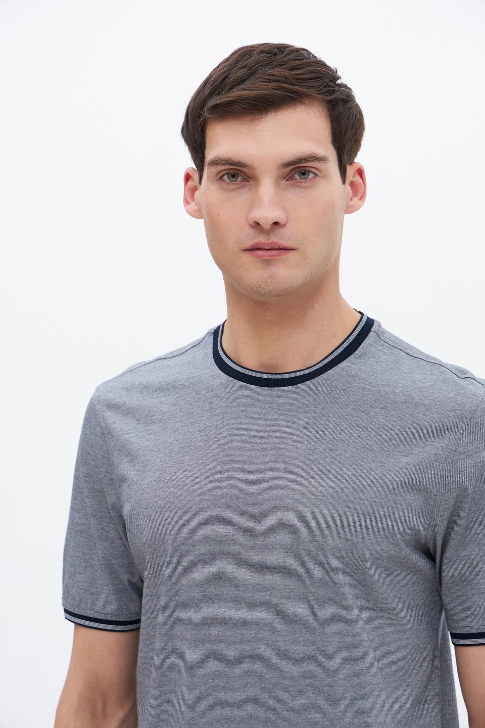 Футболка Bugatti с полоской серый