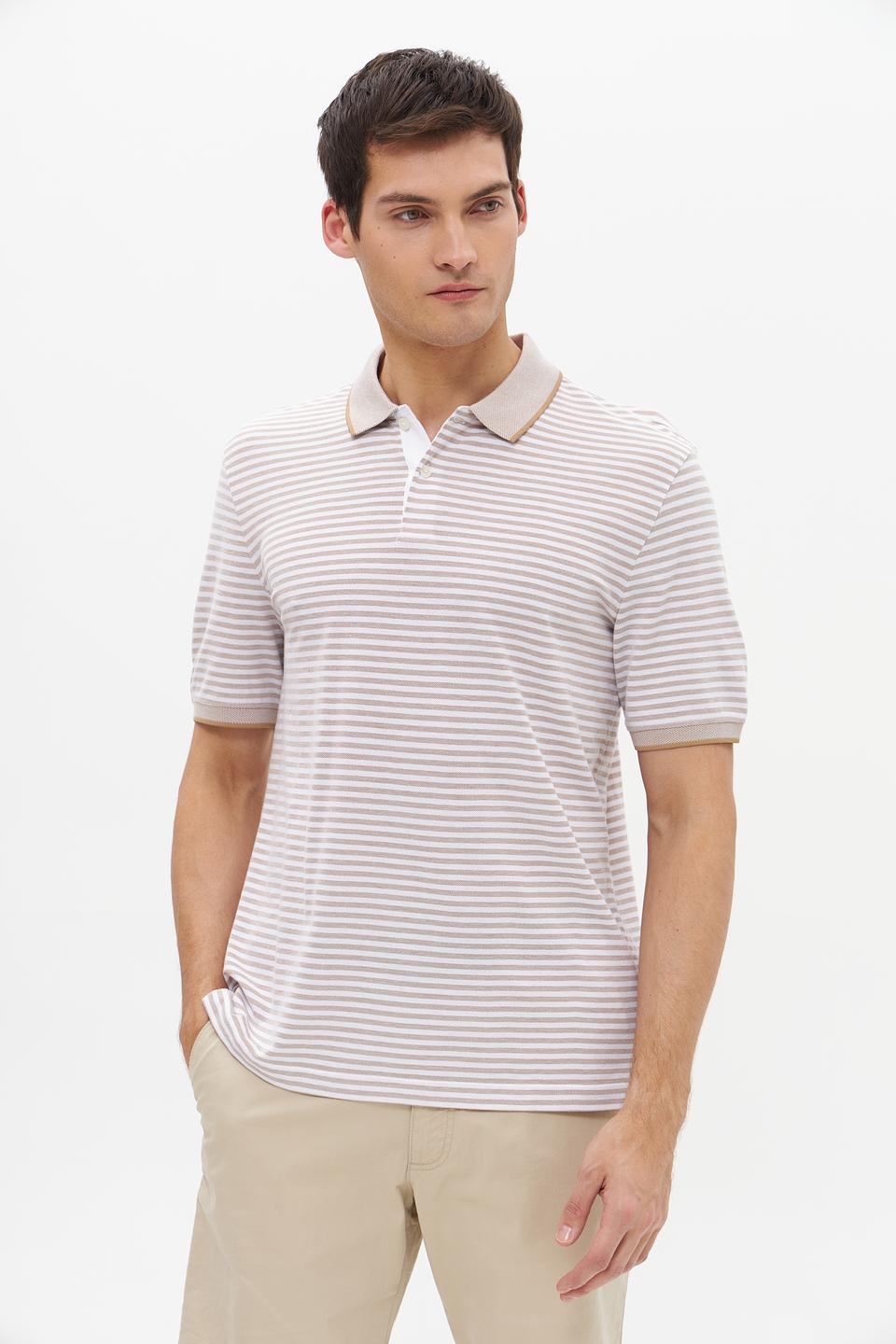 Поло Bugatti в полоску бежевый