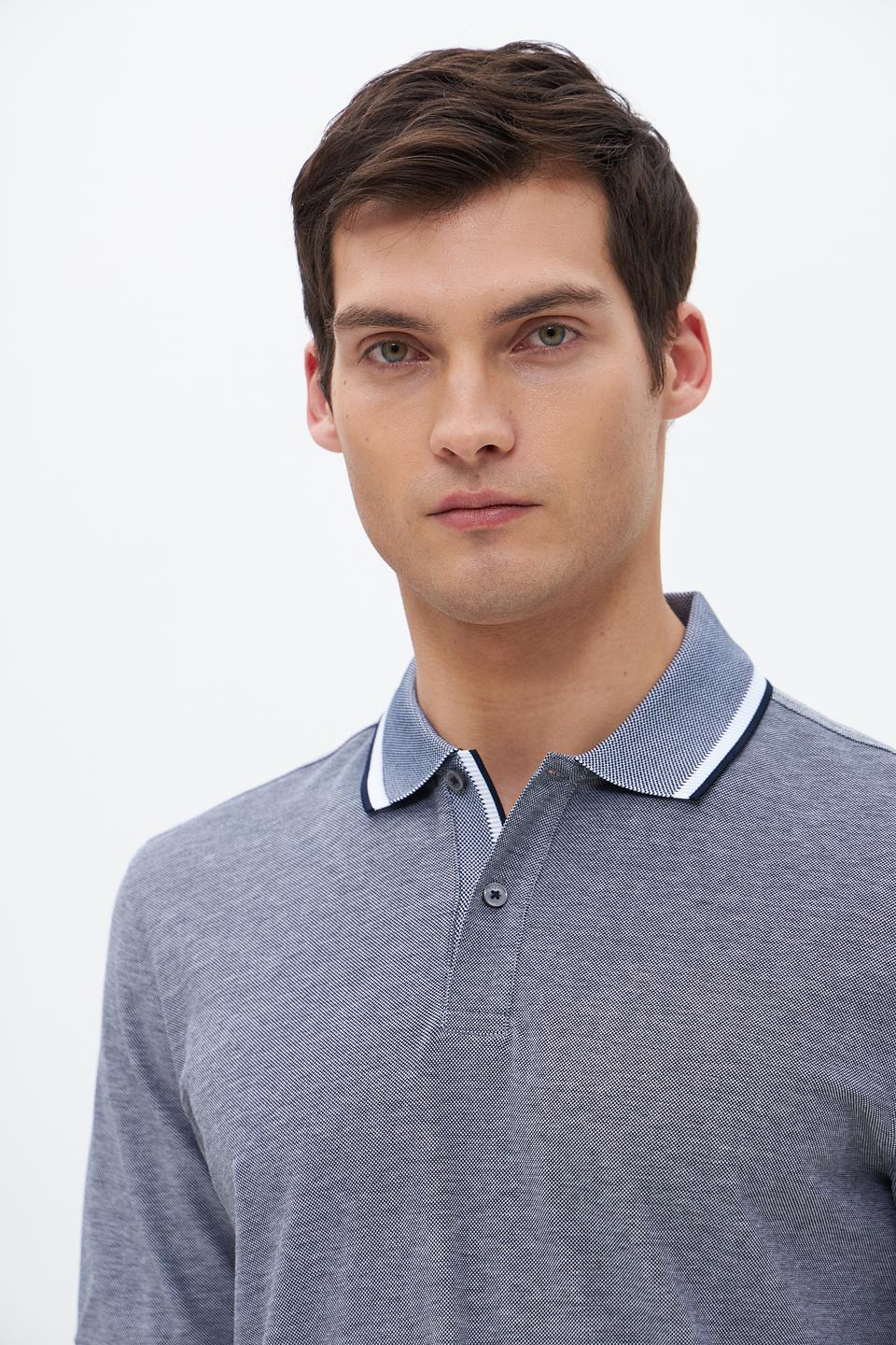 Поло Bugatti серое с белой отделкой