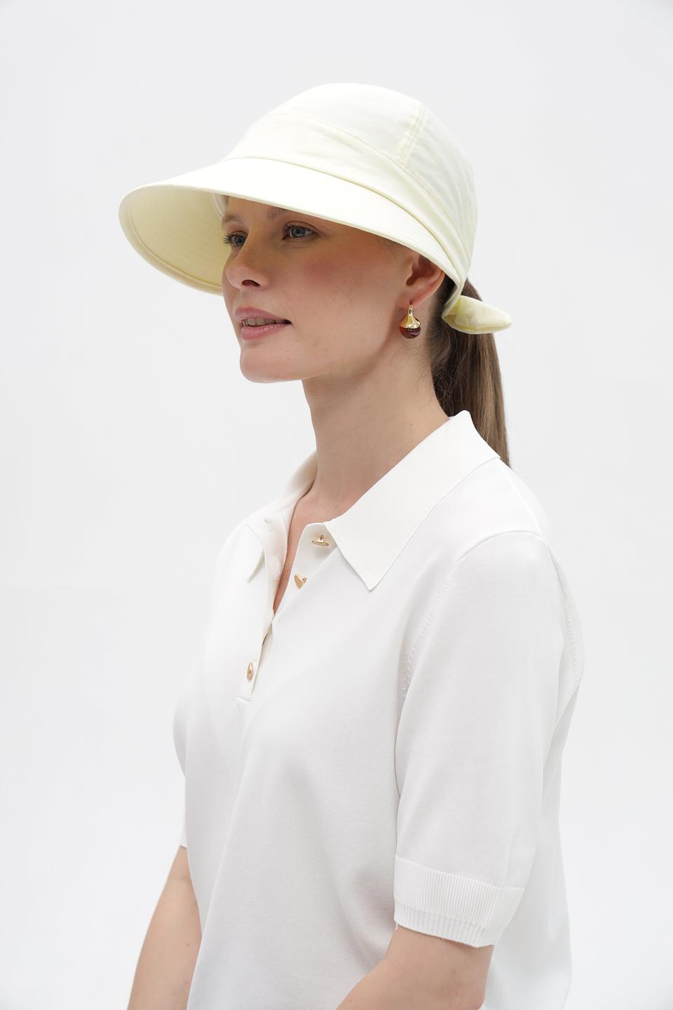 Кепка Seeberger с завязками светло-жёлтая