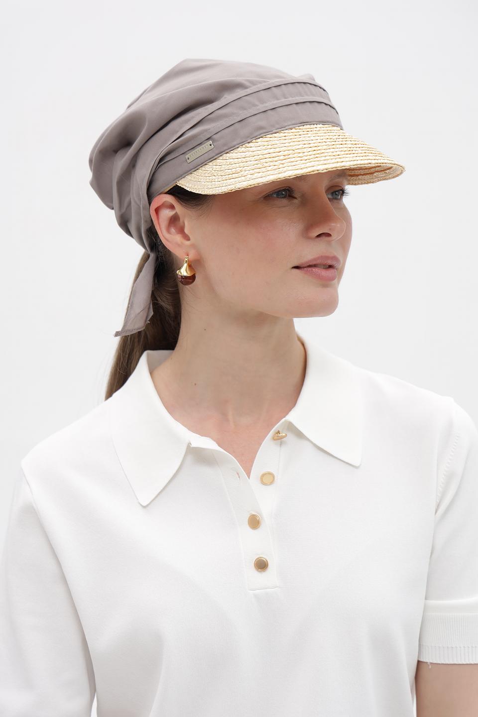 Кепка Seeberger с козырьком