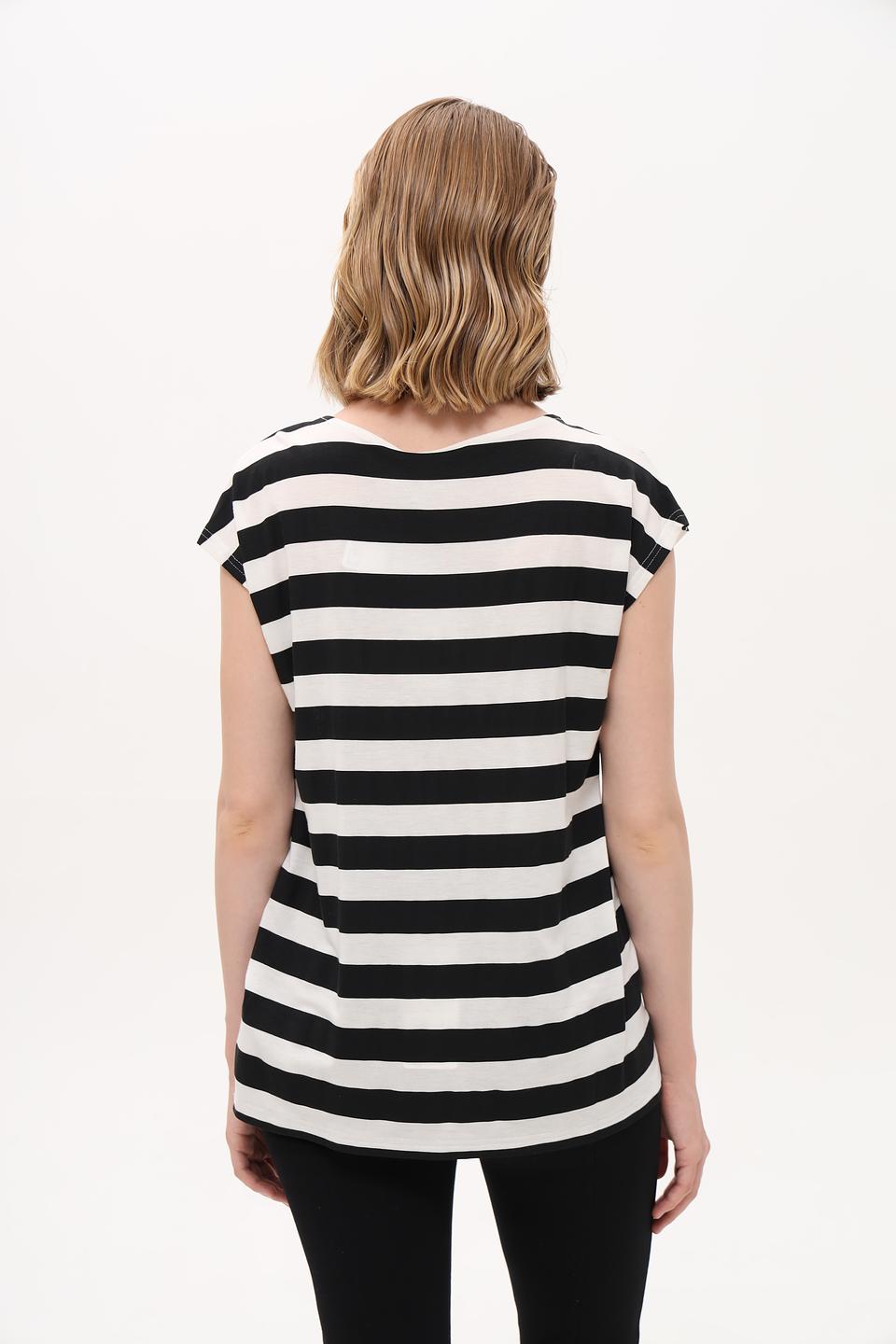 Топ Broadway в полоску