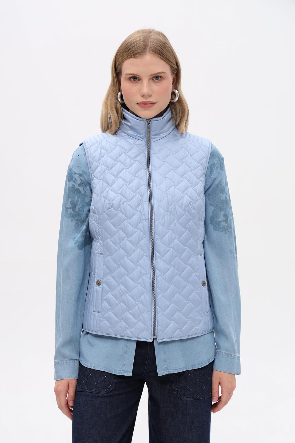 Жилет Lebek стеганый голубой