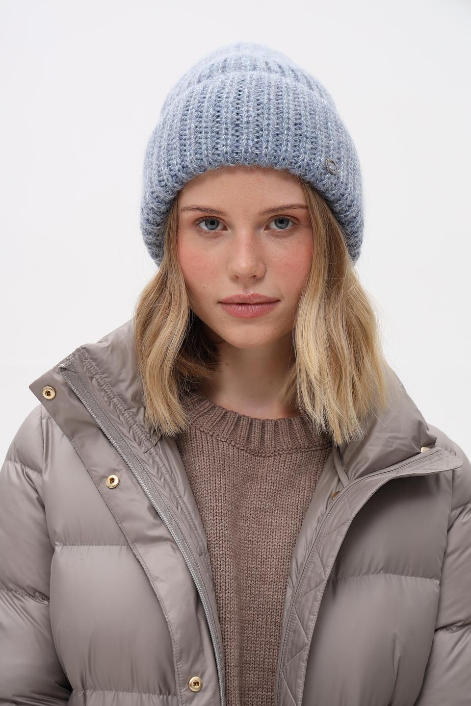 Шапка Marhatter вязаная голубая