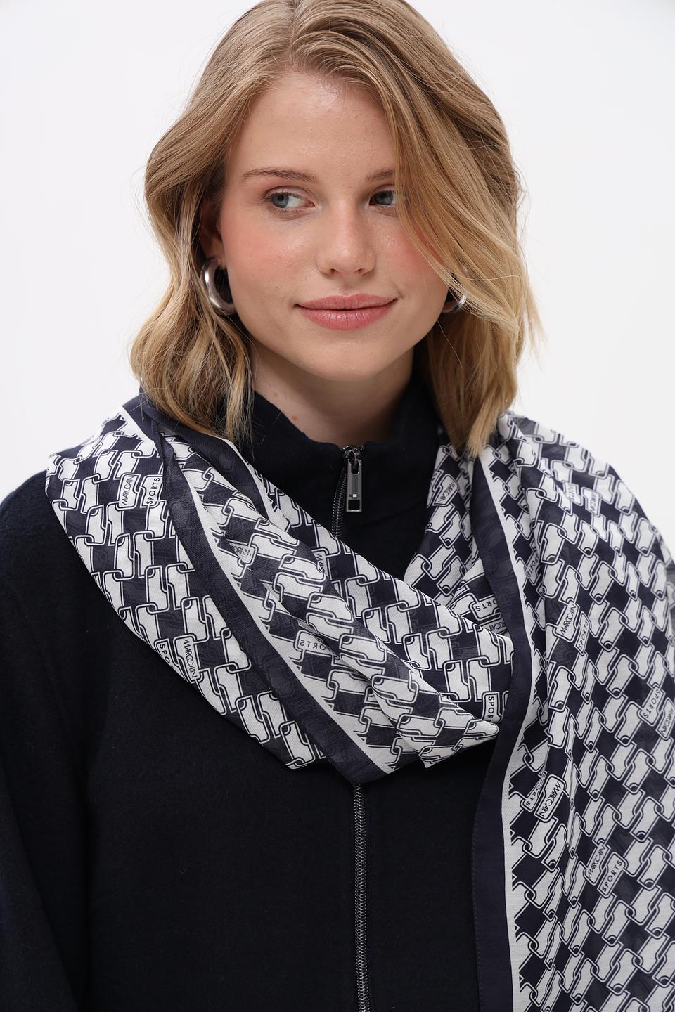 Шарф Marc Cain Sports с принтом