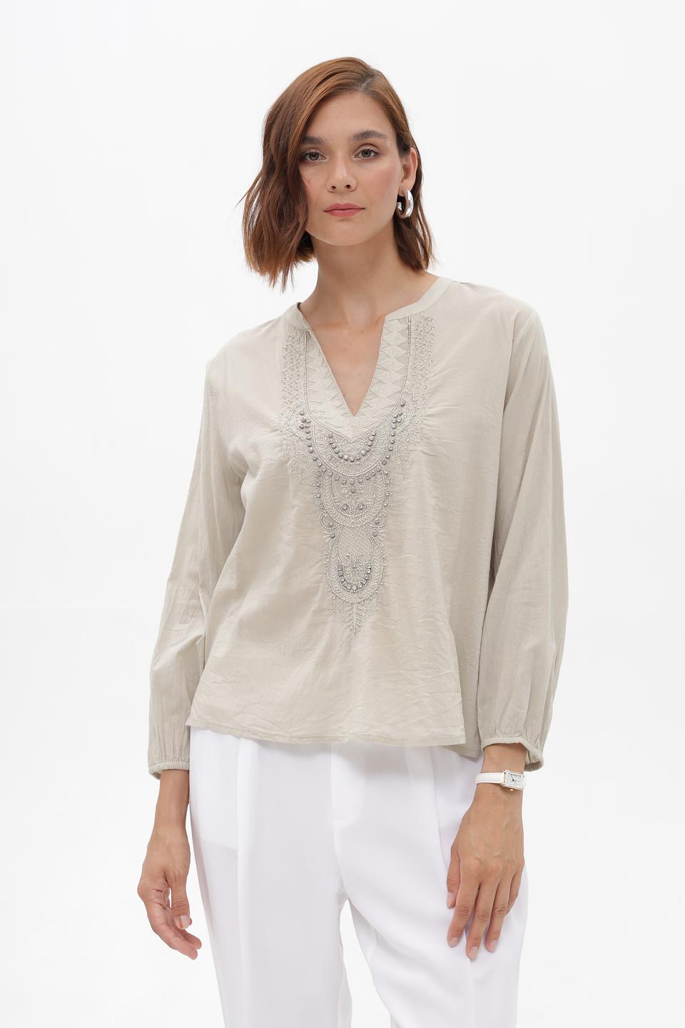 Блузка Monari с вышивкой