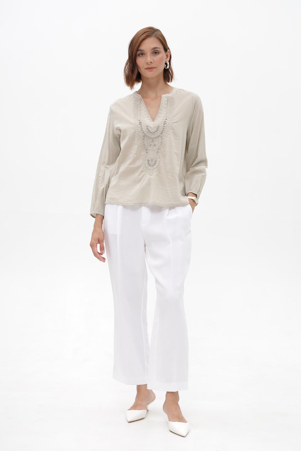 Блузка Monari с вышивкой