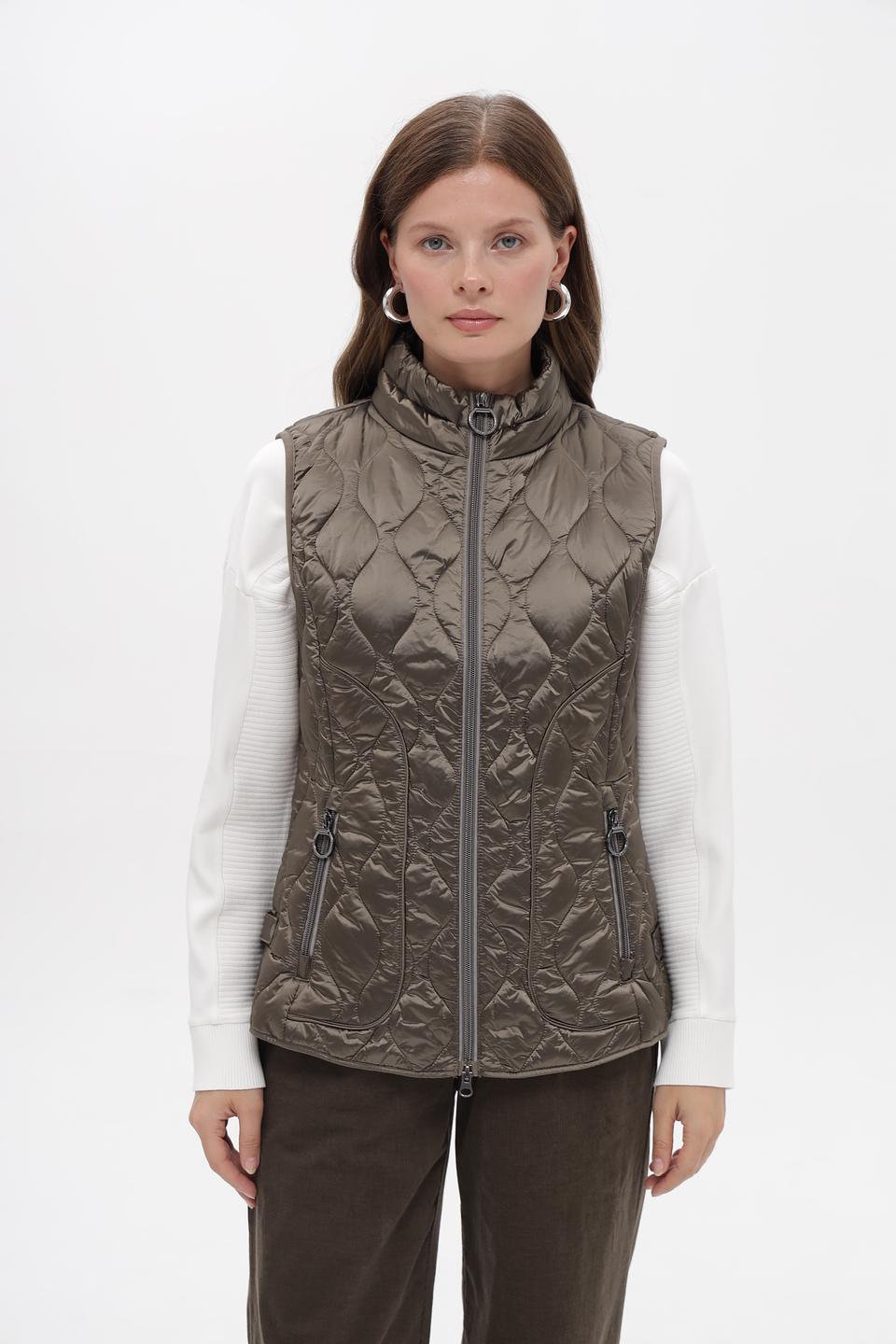 Жилет стеганый Betty Barclay хаки