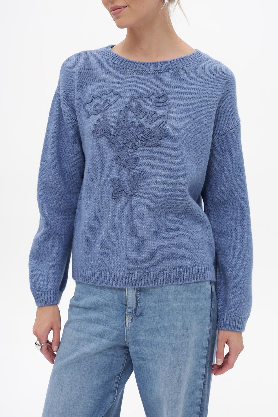 Пуловер More and More с вышивкой голубой