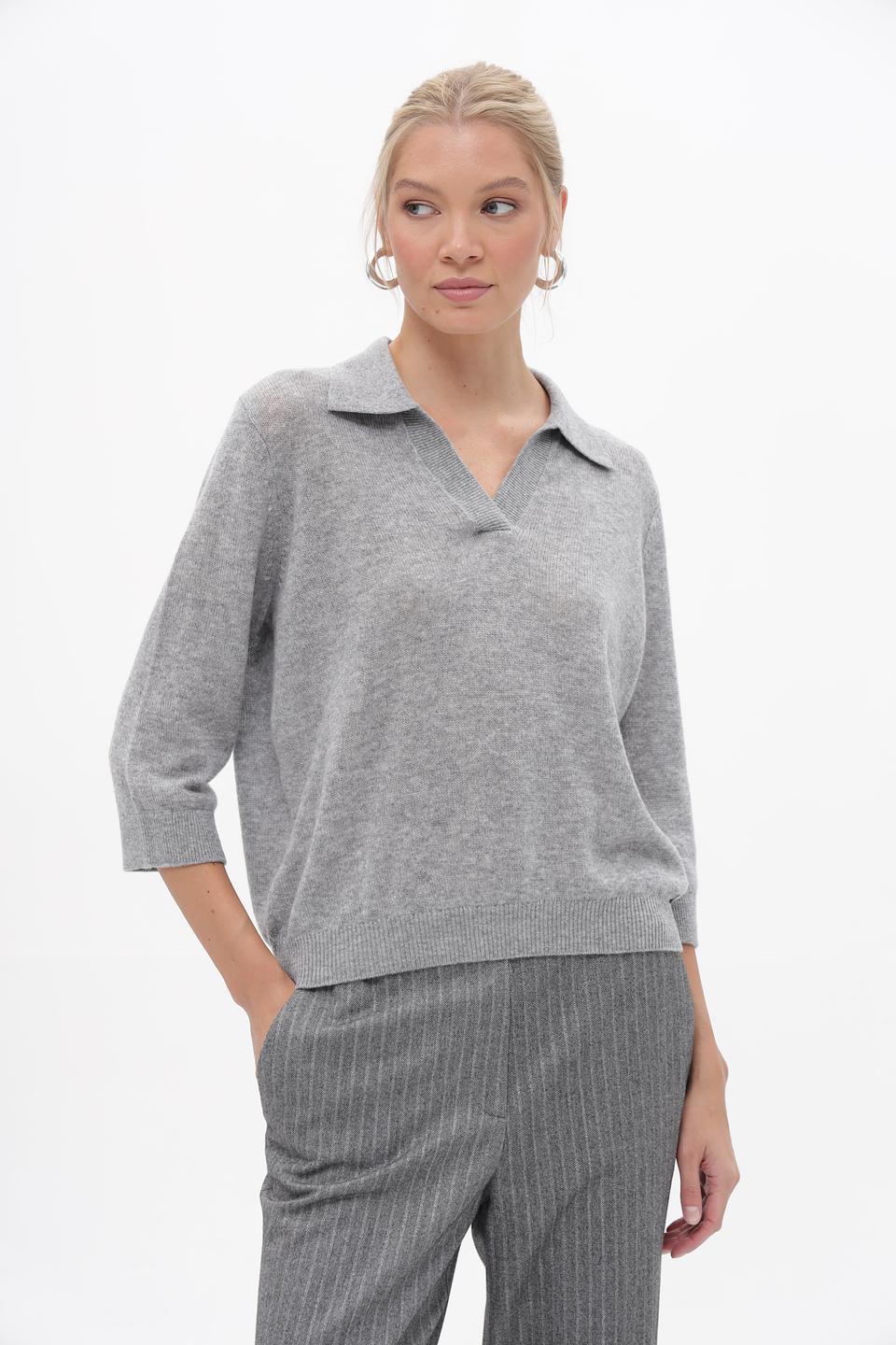 Пуловер Bugatti серый с воротником-поло