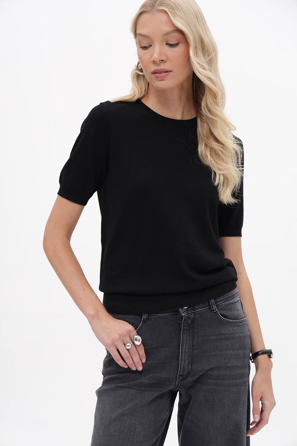 Пуловер Betty and Co чёрный с коротким рукавом