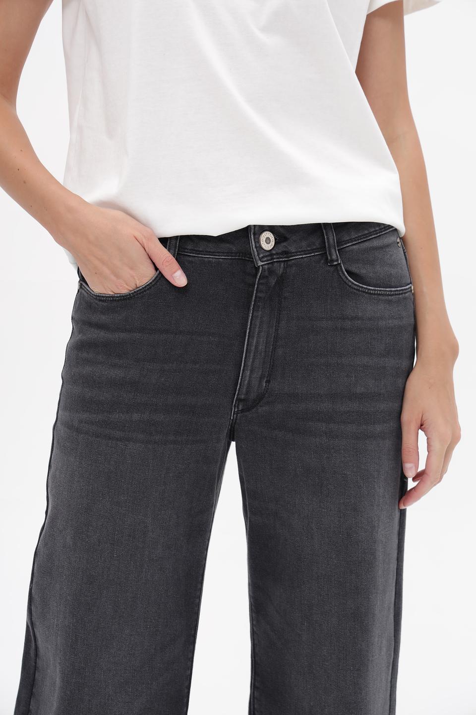 Джинсы Betty and Co серые прямые