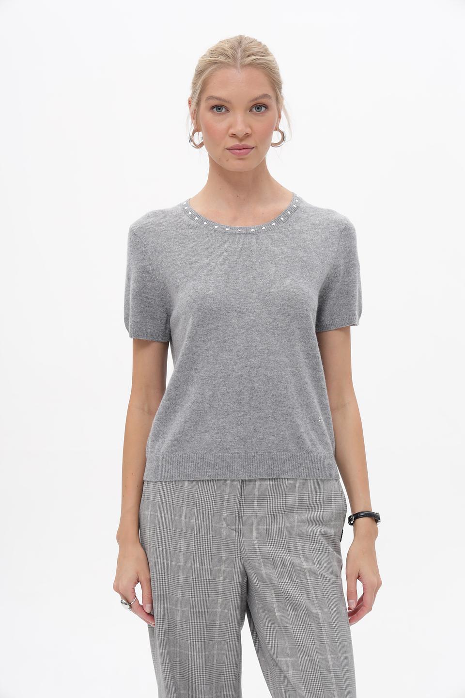 Пуловер Oui с жемчугом серый