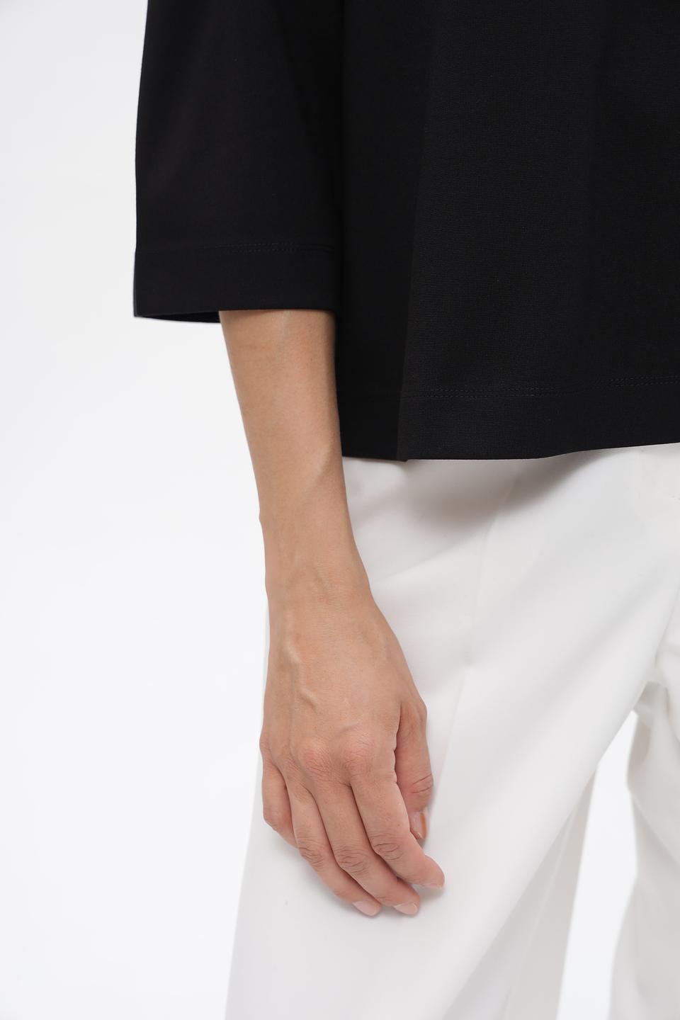 Пуловер Monari с вышивкой