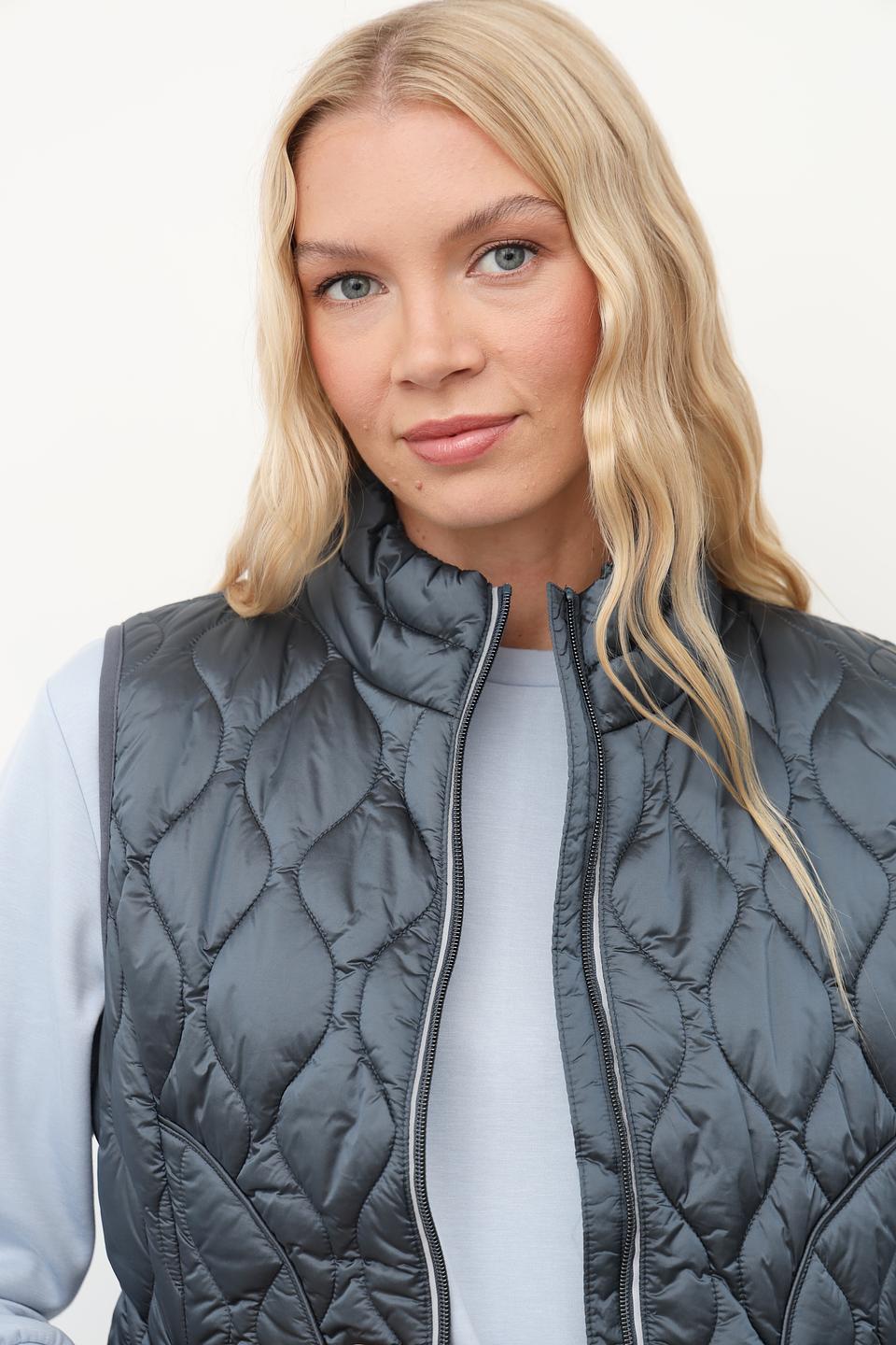 Жилет стеганый Betty Barclay серый