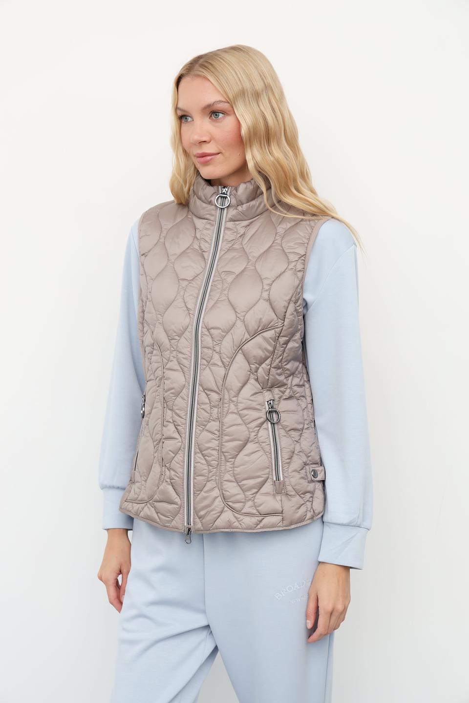 Жилет стеганый Betty Barclay бежевый